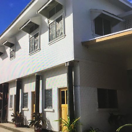 The Village Backpackers Nuku'alofa Extérieur photo