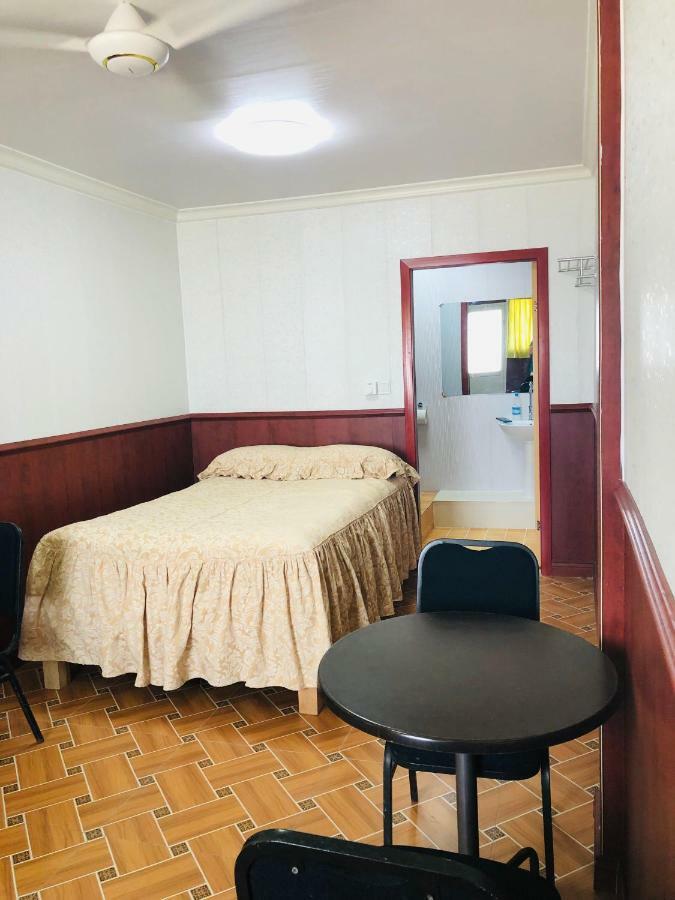 The Village Backpackers Nuku'alofa Extérieur photo